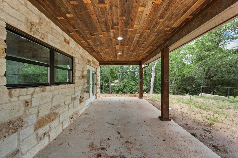1698 Rogers Hill Road Waco, TX 76705