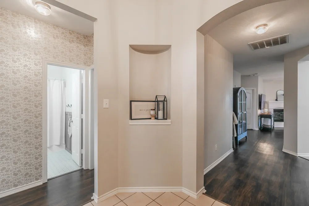 5009 Bedfordshire Drive Fort Worth, TX 76135