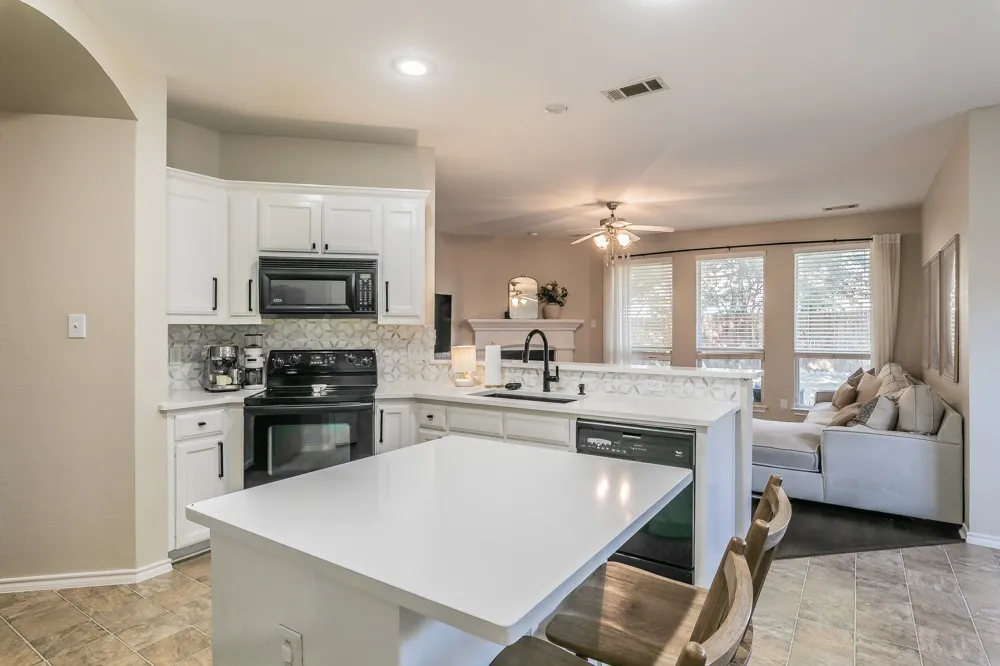 5009 Bedfordshire Drive Fort Worth, TX 76135