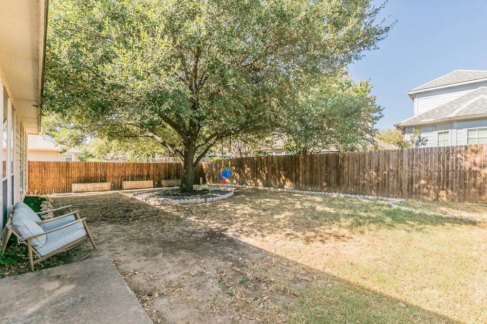 5009 Bedfordshire Drive Fort Worth, TX 76135