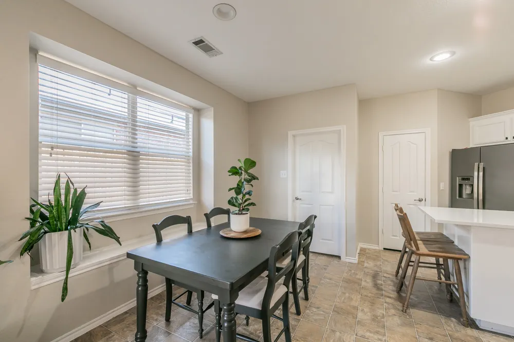 5009 Bedfordshire Drive Fort Worth, TX 76135
