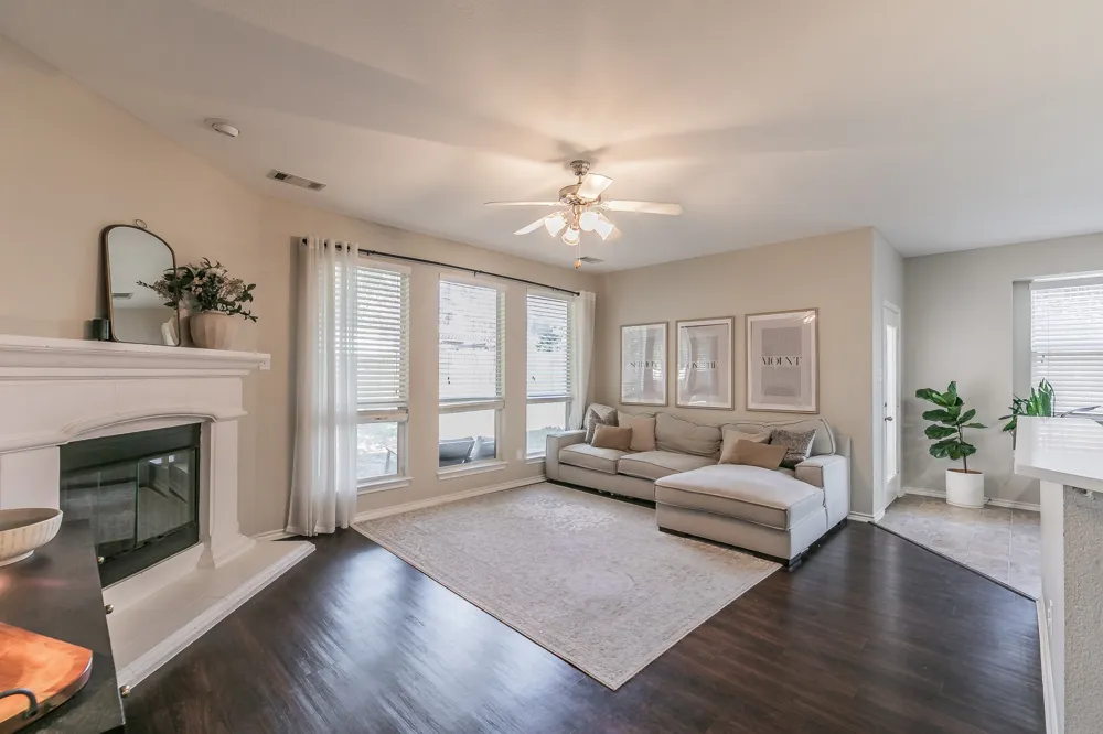 5009 Bedfordshire Drive Fort Worth, TX 76135