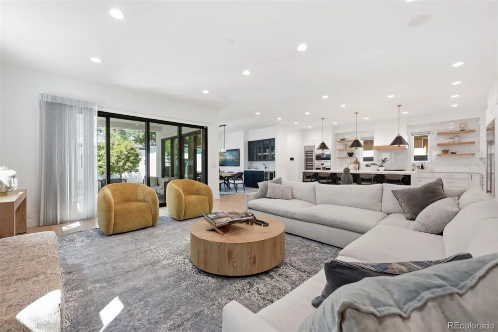 2339 S Saint Paul Street Denver, CO 80210