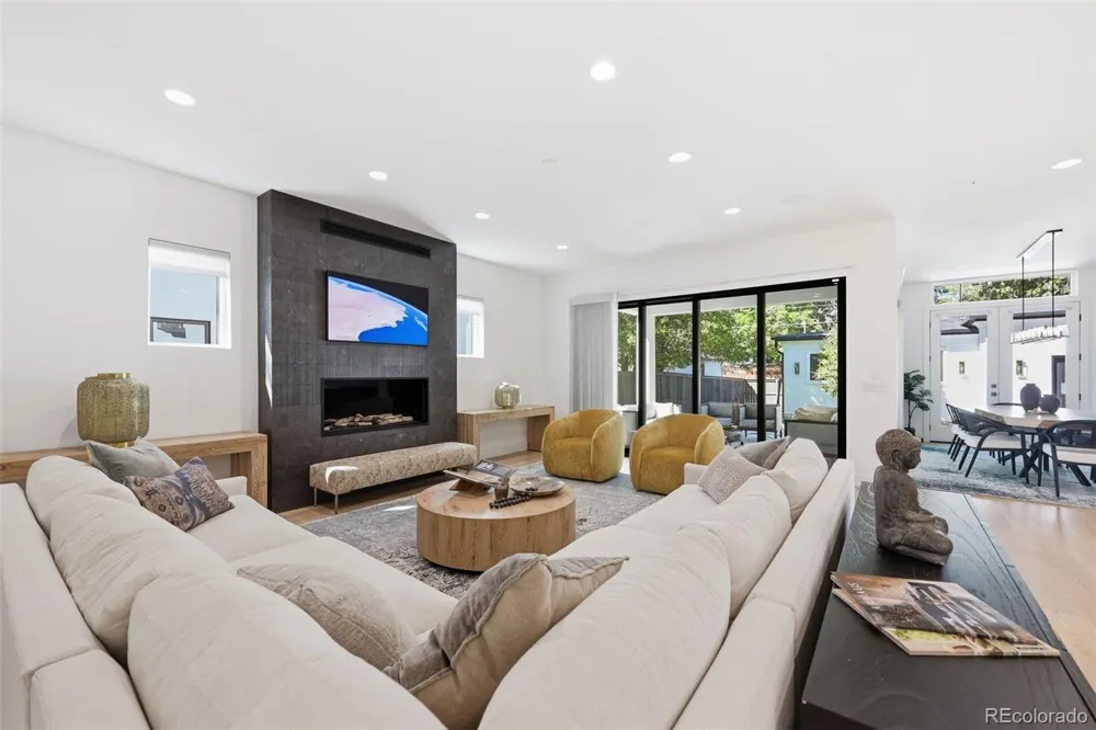 2339 S Saint Paul Street Denver, CO 80210