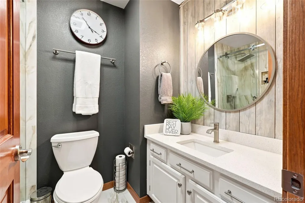 742 Ridgeside Drive Golden, CO 80401
