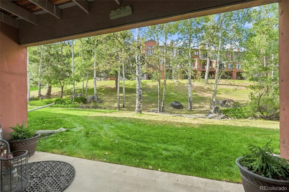 742 Ridgeside Drive Golden, CO 80401