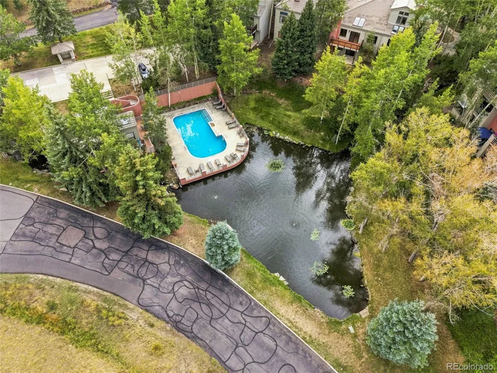 742 Ridgeside Drive Golden, CO 80401