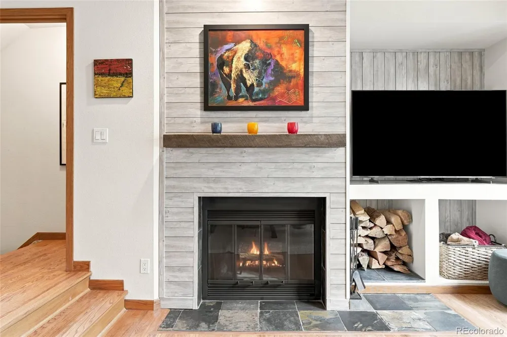 742 Ridgeside Drive Golden, CO 80401