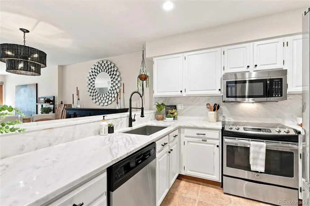 742 Ridgeside Drive Golden, CO 80401