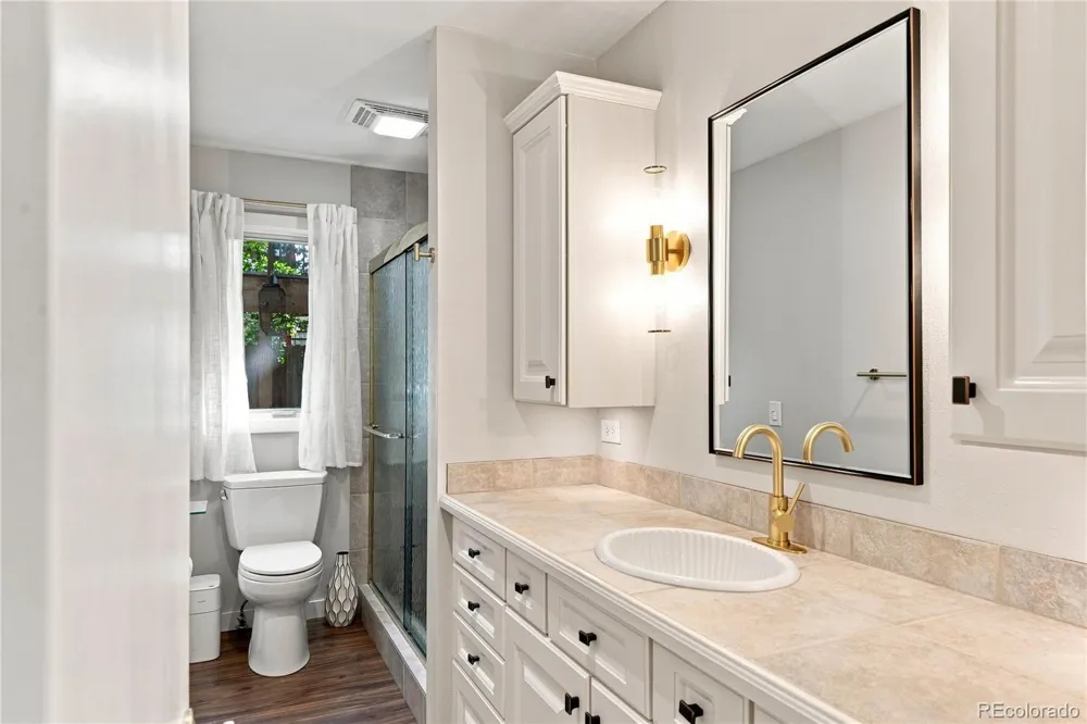 2893 S Oakland Circle E Aurora, CO 80014