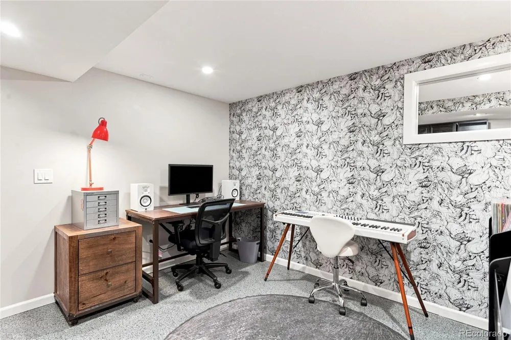 2893 S Oakland Circle E Aurora, CO 80014