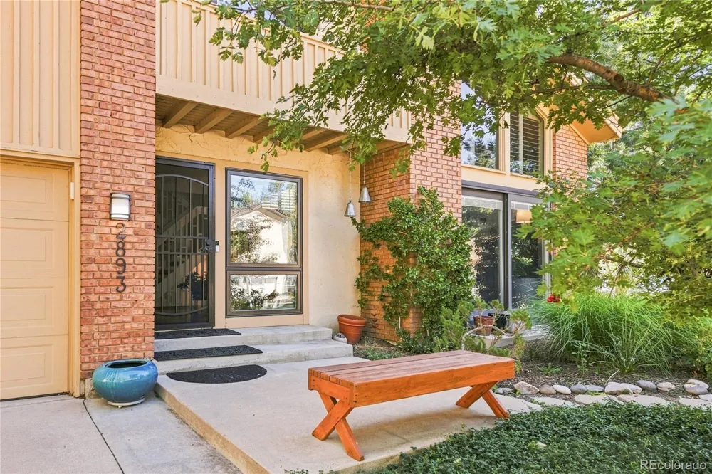 2893 S Oakland Circle E Aurora, CO 80014