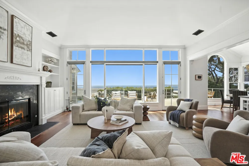 7335 Birdview Avenue Malibu, CA 90265