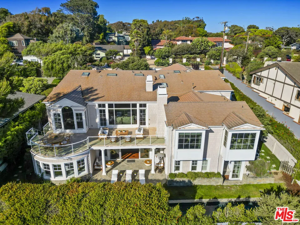 7335 Birdview Avenue Malibu, CA 90265