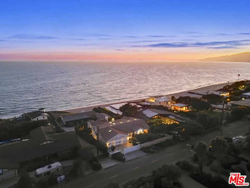 7335 Birdview Avenue Malibu, CA 90265