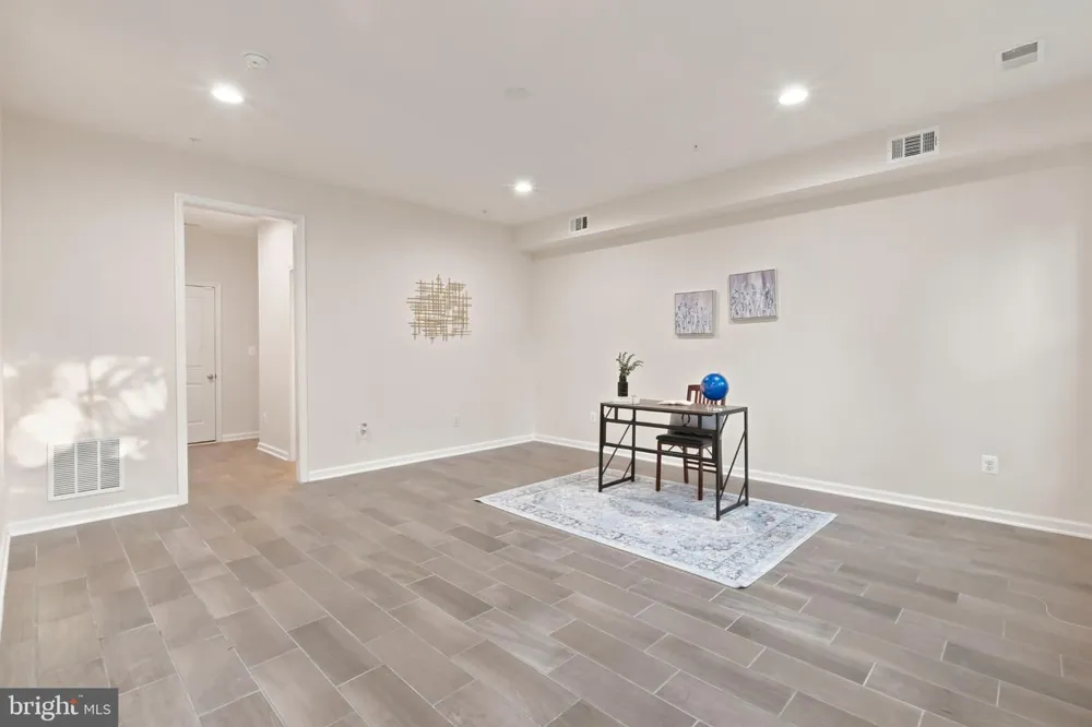 22311 TEES TERRACE Ashburn, VA 20148