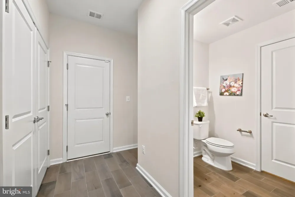 22311 TEES TERRACE Ashburn, VA 20148