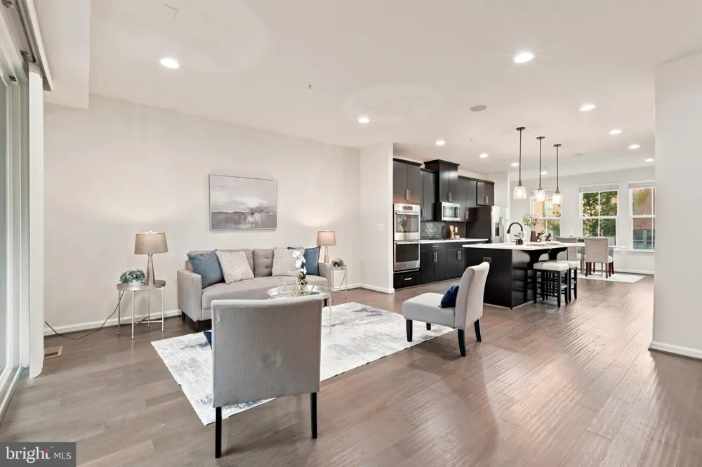 22311 TEES TERRACE Ashburn, VA 20148