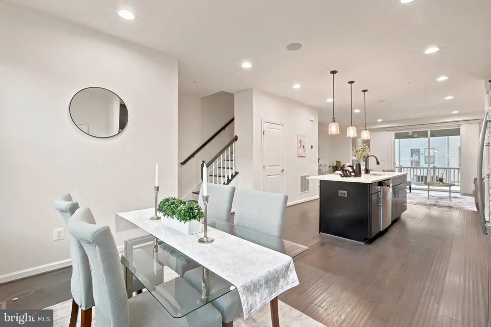 22311 TEES TERRACE Ashburn, VA 20148