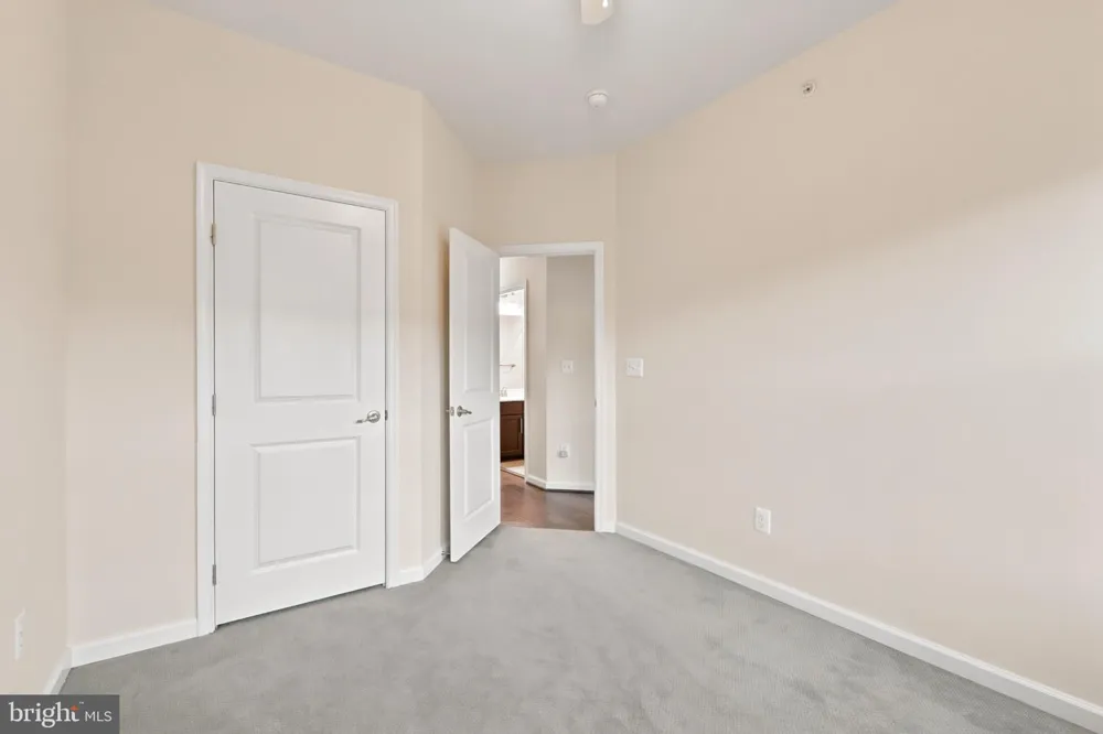 22311 TEES TERRACE Ashburn, VA 20148