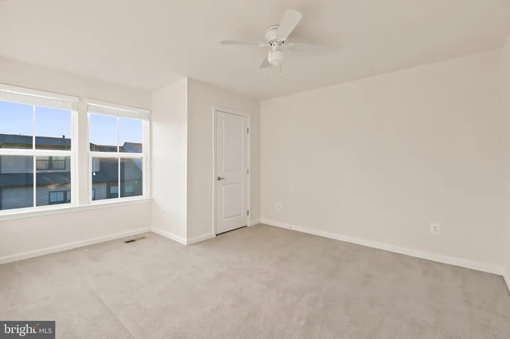 22311 TEES TERRACE Ashburn, VA 20148