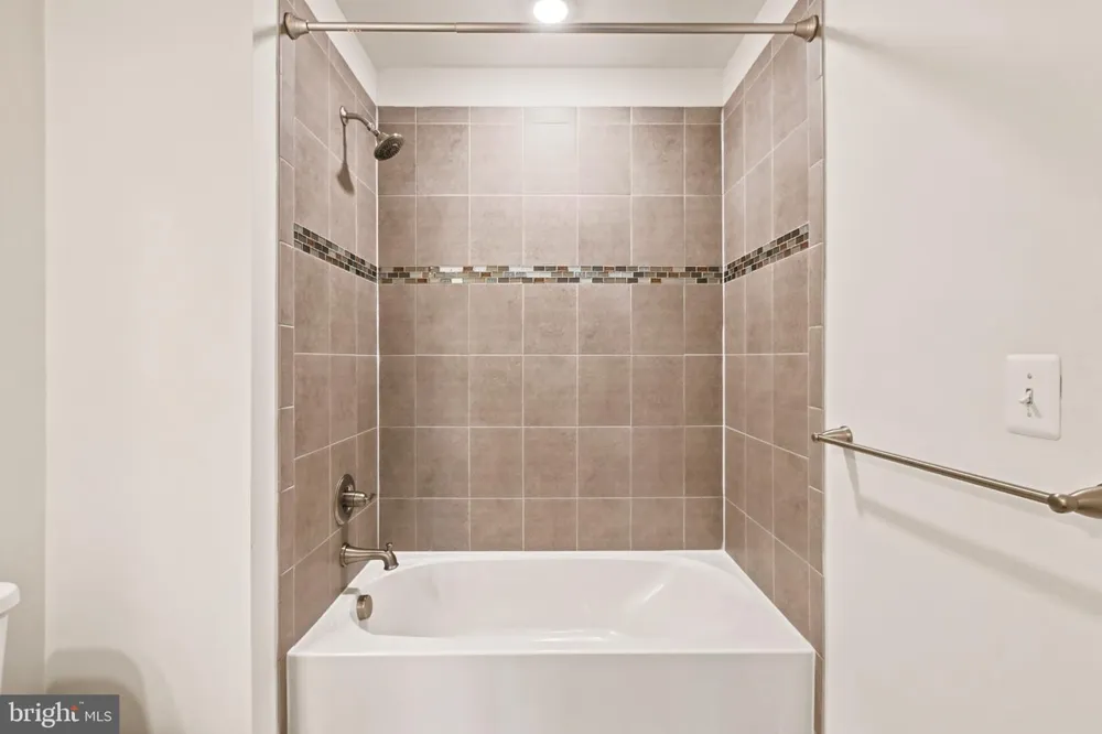 22311 TEES TERRACE Ashburn, VA 20148