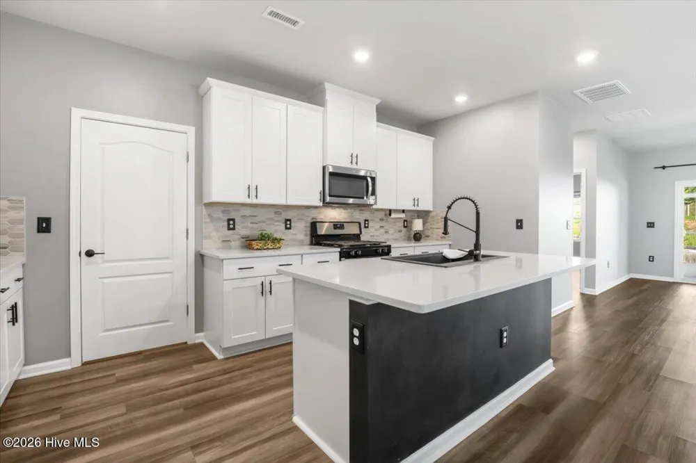 92 White Ash Drive Clayton, NC 27527