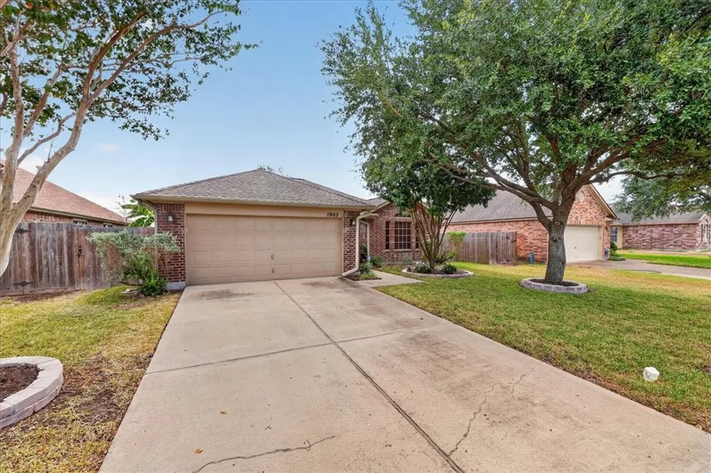 1902 Spanish Corpus Christi, TX 78410
