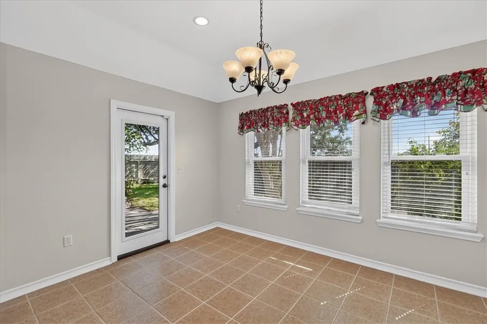 1902 Spanish Corpus Christi, TX 78410