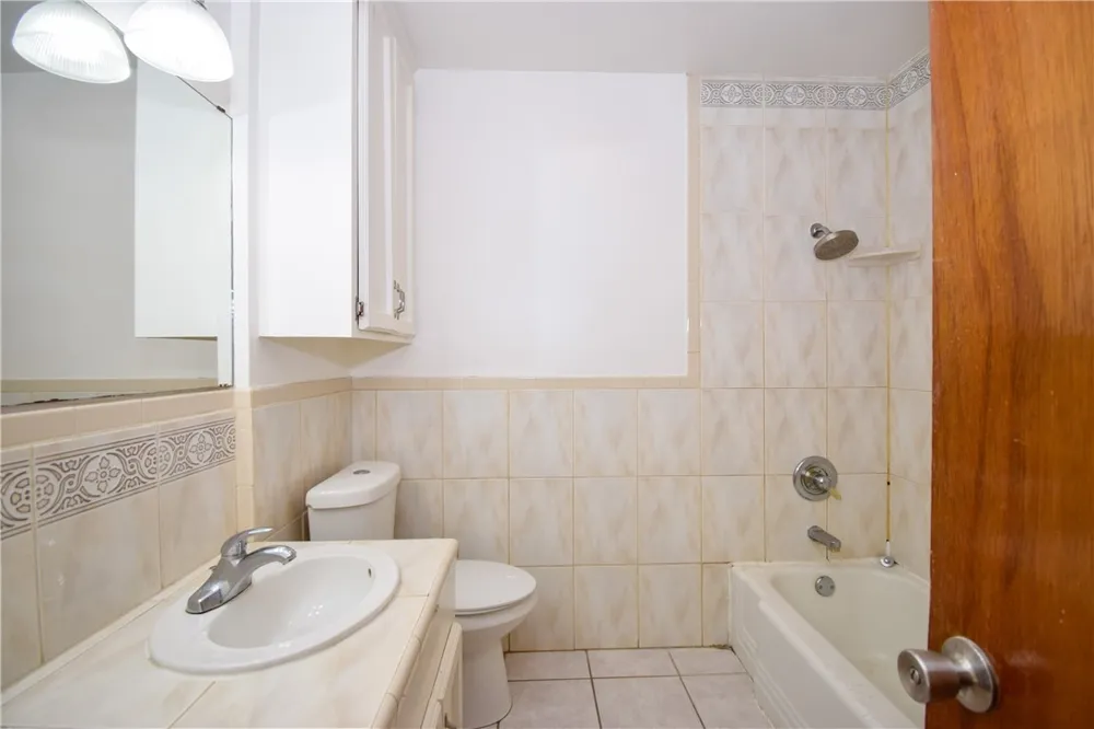 1209 Dallas Street Portland, TX 78374