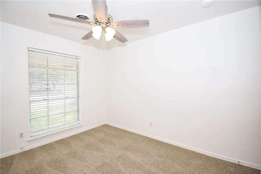 1209 Dallas Street Portland, TX 78374