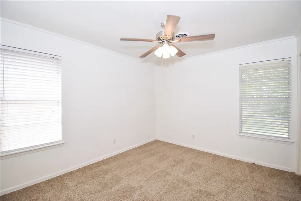 1209 Dallas Street Portland, TX 78374