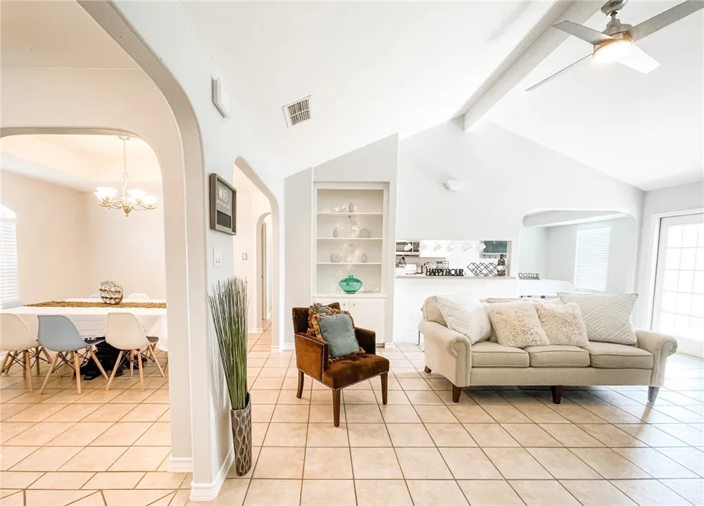 13901 Lighthouse Drive Corpus Christi, TX 78418