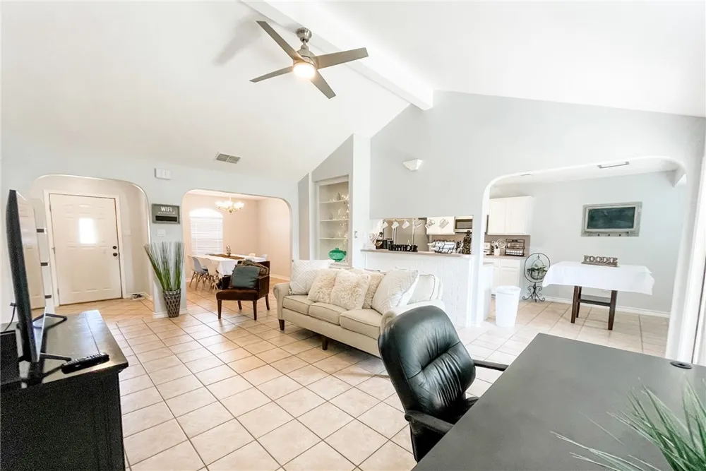 13901 Lighthouse Drive Corpus Christi, TX 78418