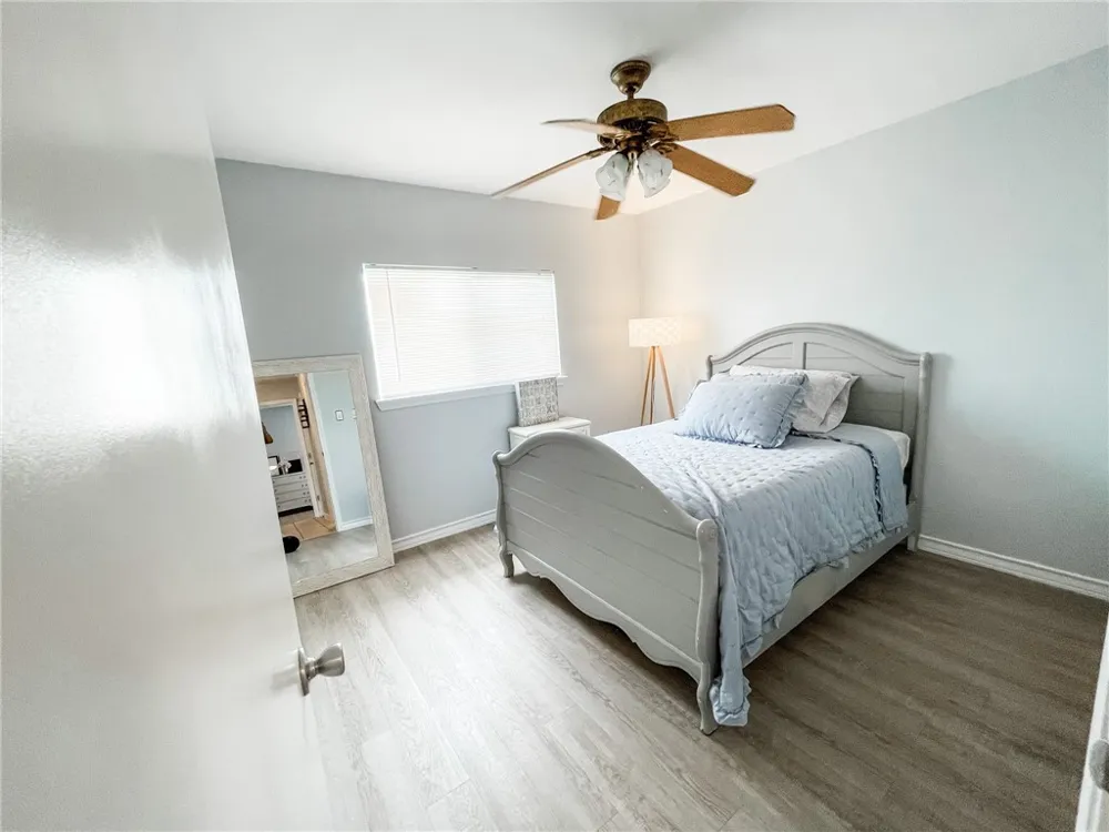 13901 Lighthouse Drive Corpus Christi, TX 78418