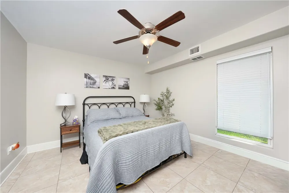 13730 Hawksnest Bay Drive Corpus Christi, TX 78418