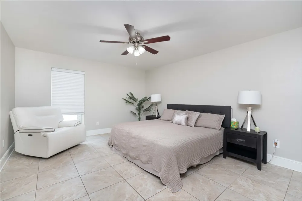 13730 Hawksnest Bay Drive Corpus Christi, TX 78418