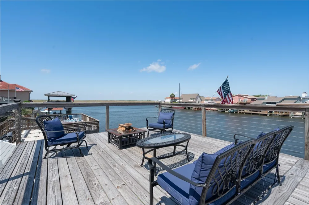 13730 Hawksnest Bay Drive Corpus Christi, TX 78418