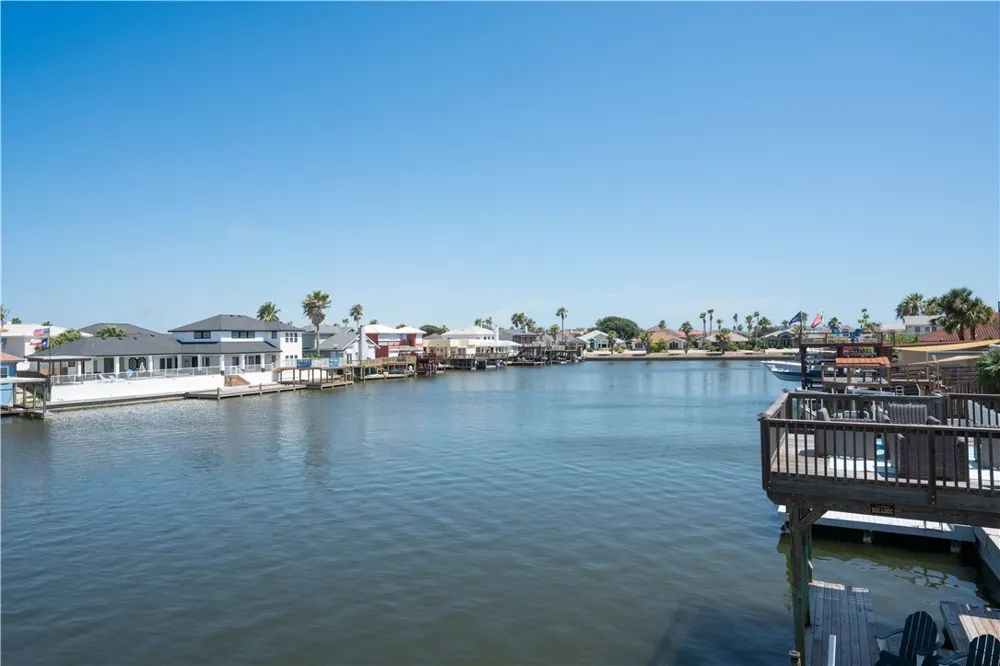13730 Hawksnest Bay Drive Corpus Christi, TX 78418