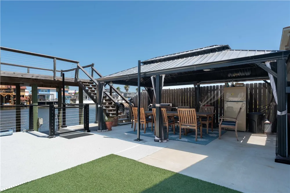 13730 Hawksnest Bay Drive Corpus Christi, TX 78418