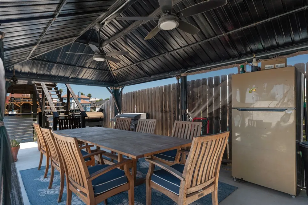 13730 Hawksnest Bay Drive Corpus Christi, TX 78418