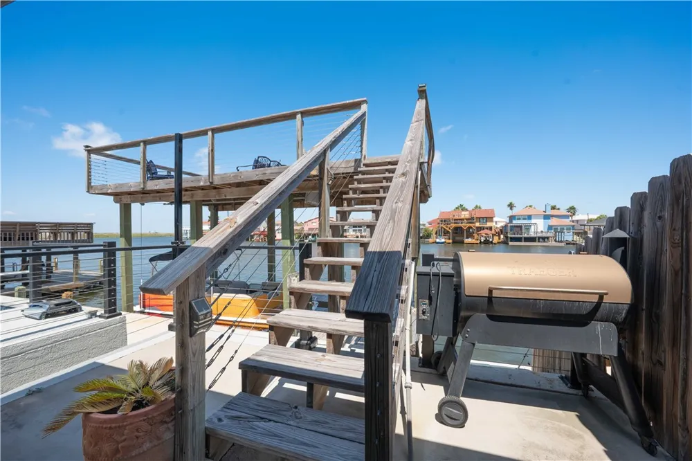 13730 Hawksnest Bay Drive Corpus Christi, TX 78418
