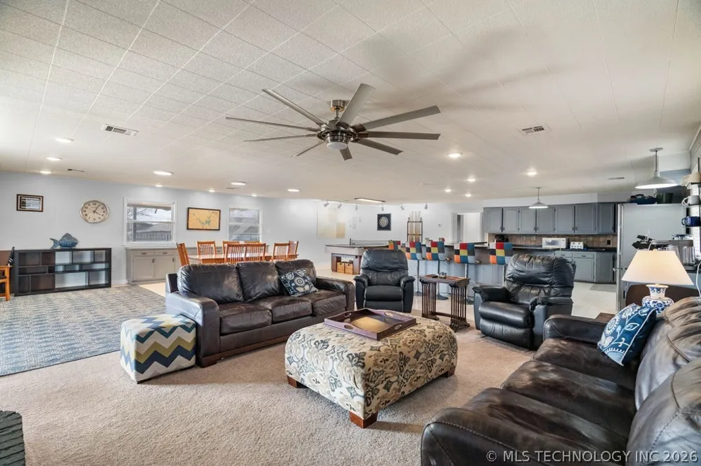 7386 Sooner Road Kingston, OK 73439