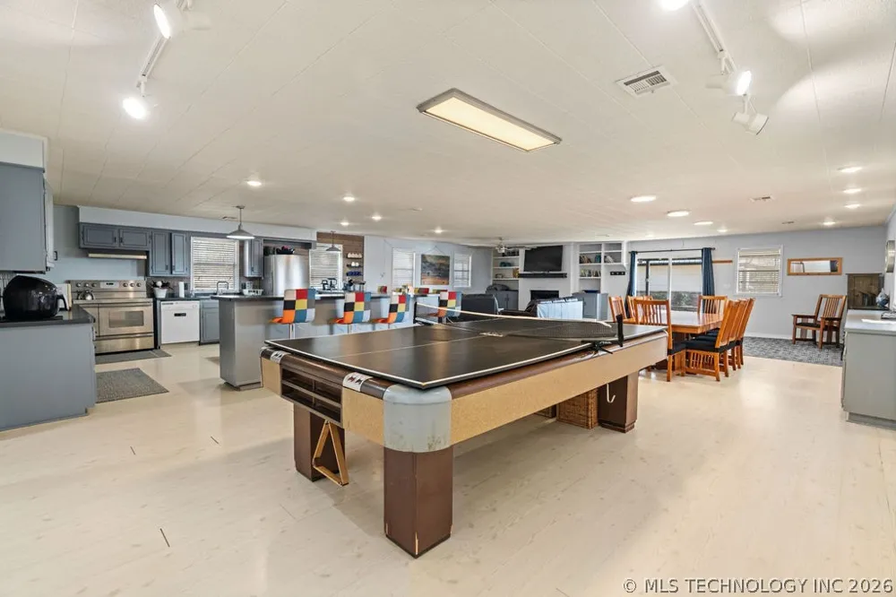 7386 Sooner Road Kingston, OK 73439