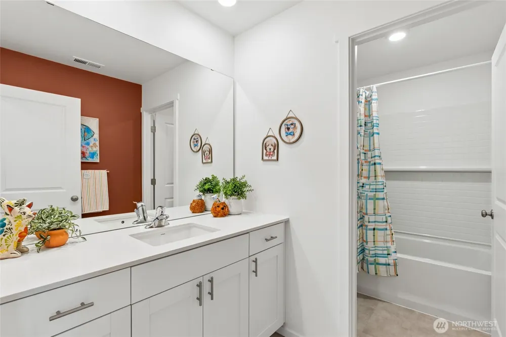 5324 S 328th Street #17 Auburn, WA 98001