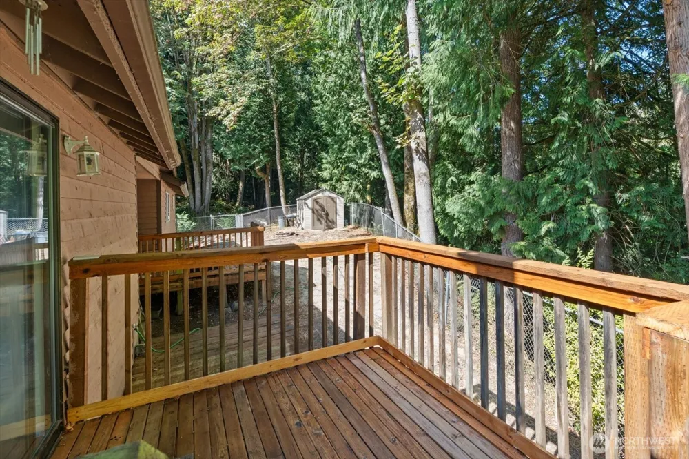 19224 Sprague Drive Bothell, WA 98012