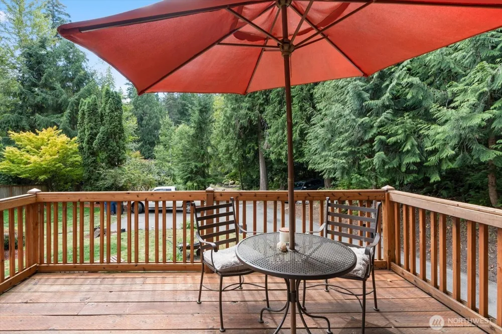 19224 Sprague Drive Bothell, WA 98012