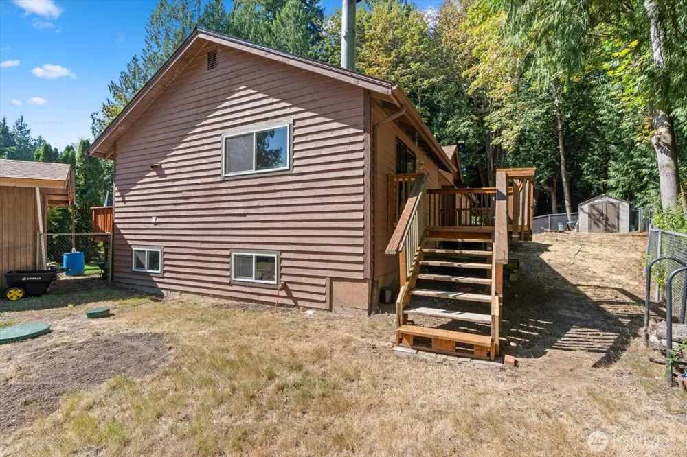 19224 Sprague Drive Bothell, WA 98012