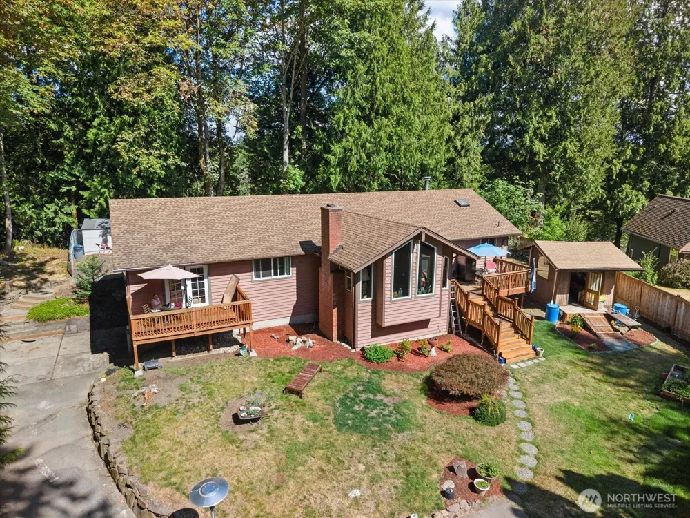 19224 Sprague Drive Bothell, WA 98012