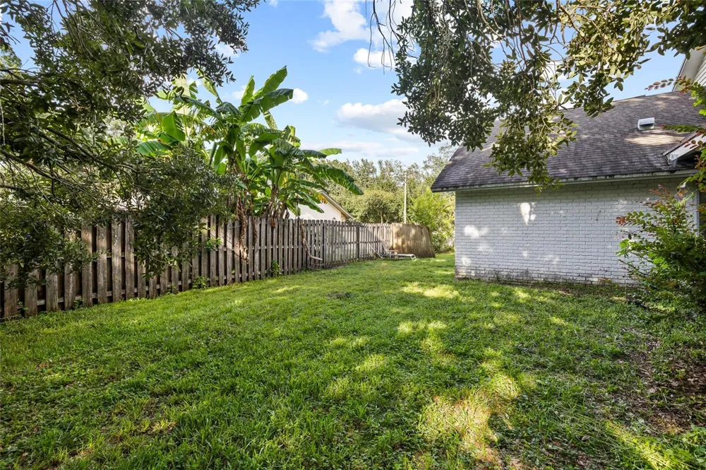 10908 GILLETTE AVENUE Temple Terrace, FL 33617